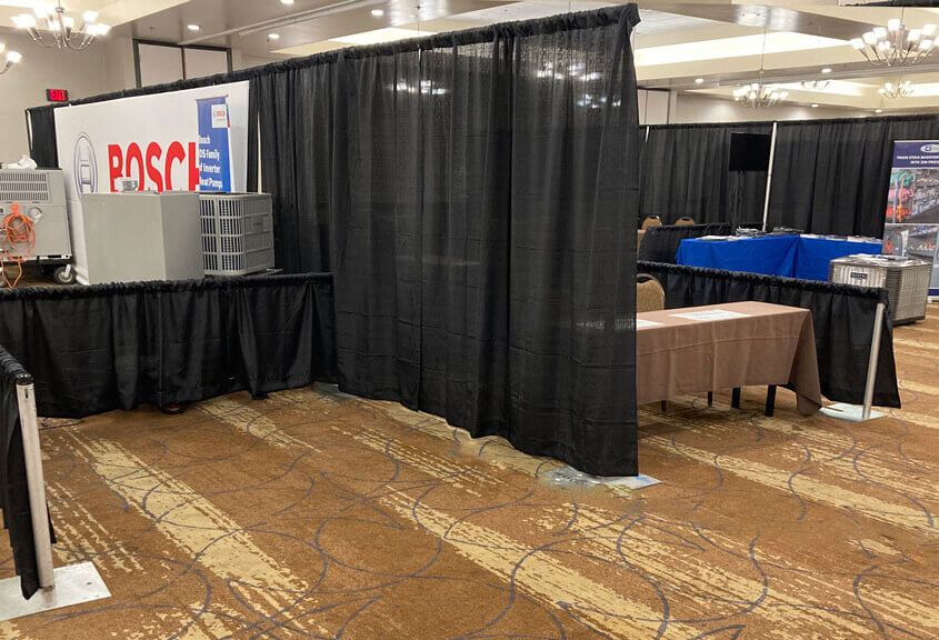 Trade-Show-Corner-Booth-for-Rent
